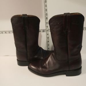 Luchesse boots. Size: Women 9 / Men 7